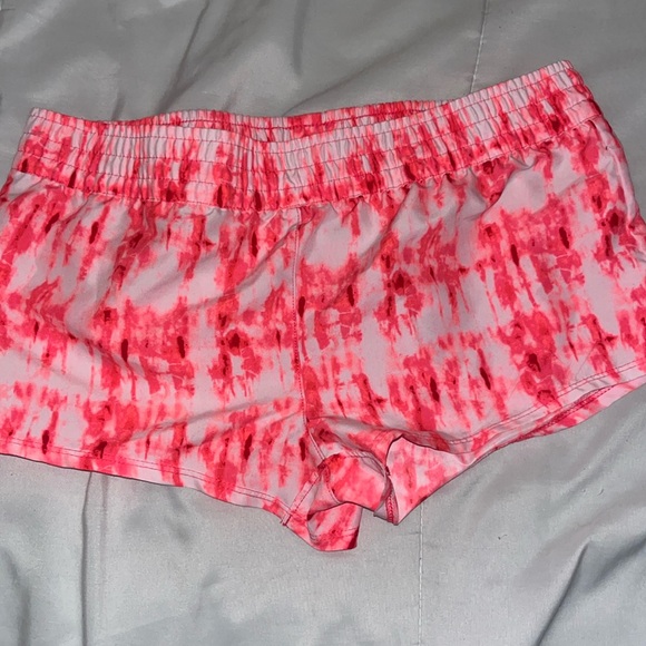 (XL) Pink and White tie-dye Swim Shorts - Picture 1 of 3